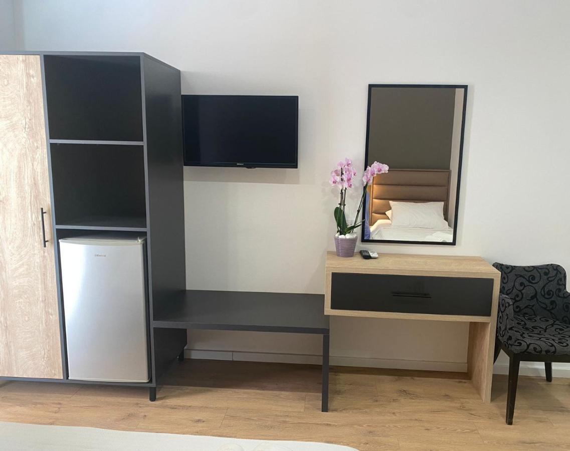 Augusto Rooms Saranda Dış mekan fotoğraf