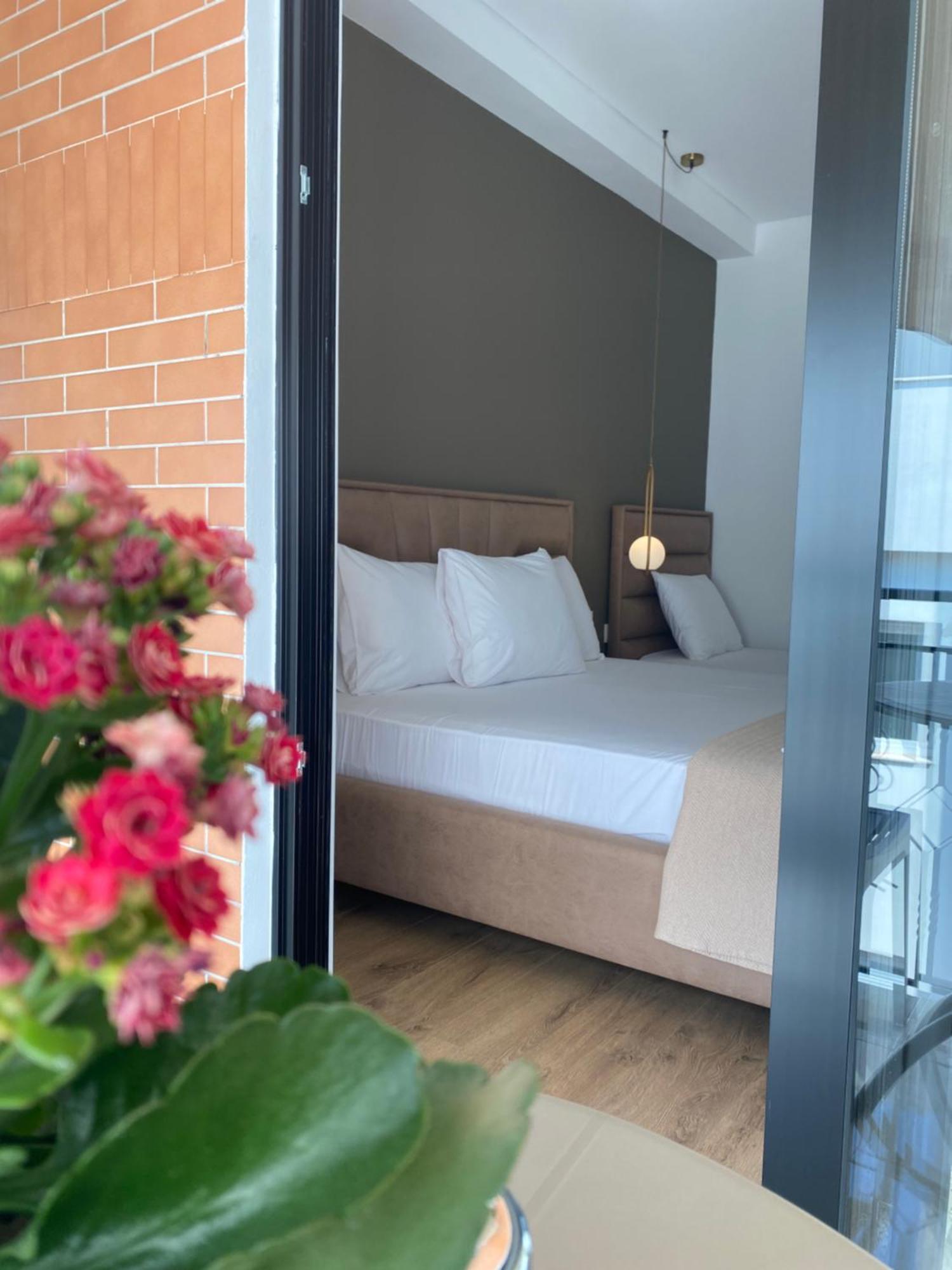 Augusto Rooms Saranda Dış mekan fotoğraf