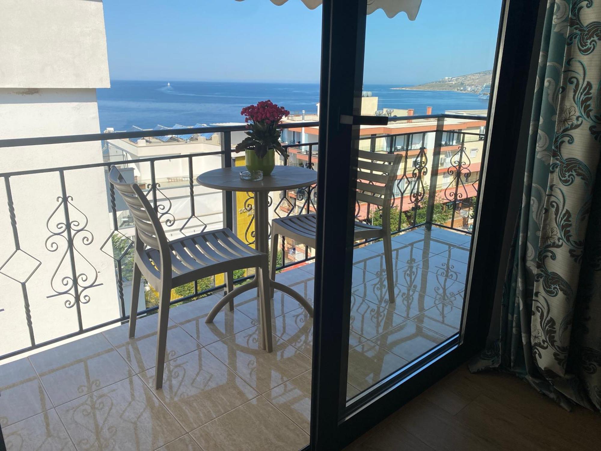 Augusto Rooms Saranda Dış mekan fotoğraf